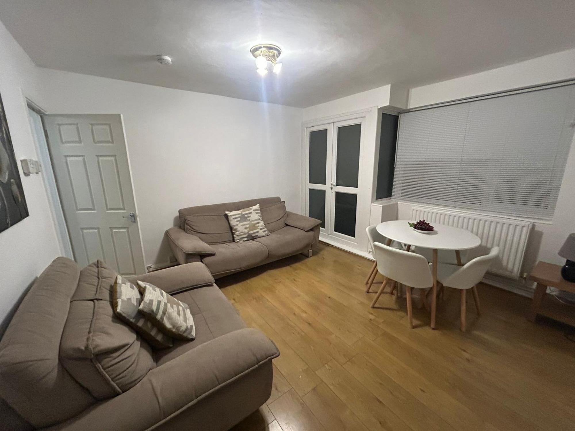 Truehome In South Apartament Londra